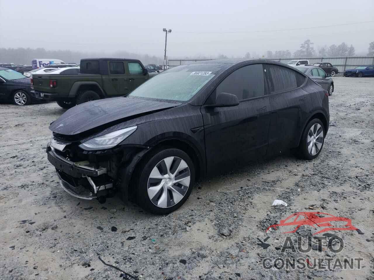 TESLA MODEL Y 2021 - 5YJYGAEE6MF131191