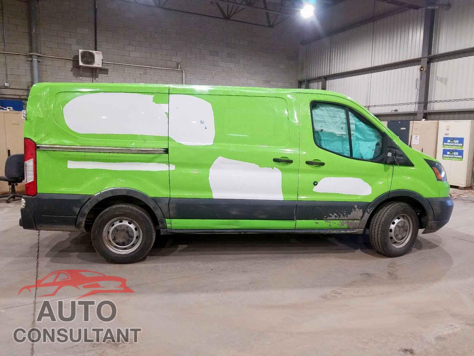 FORD TRANSIT CO 2017 - 1FTYE1YM7HKA17959