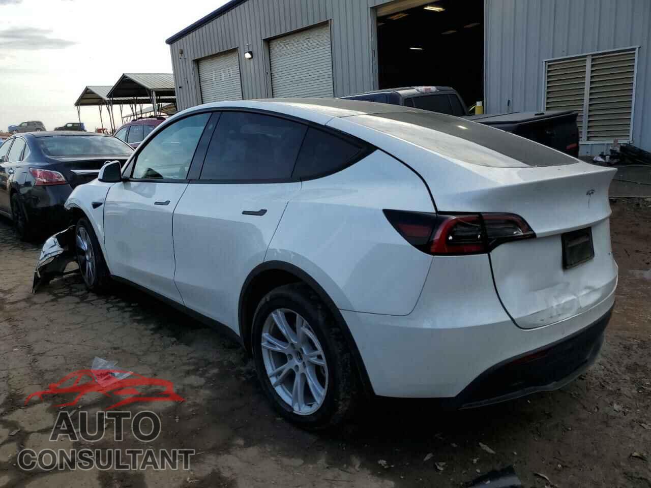 TESLA MODEL Y 2021 - 5YJYGDEE9MF122289