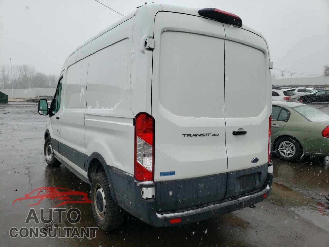 FORD TRANSIT CO 2019 - 1FTYR1CM1KKB43771