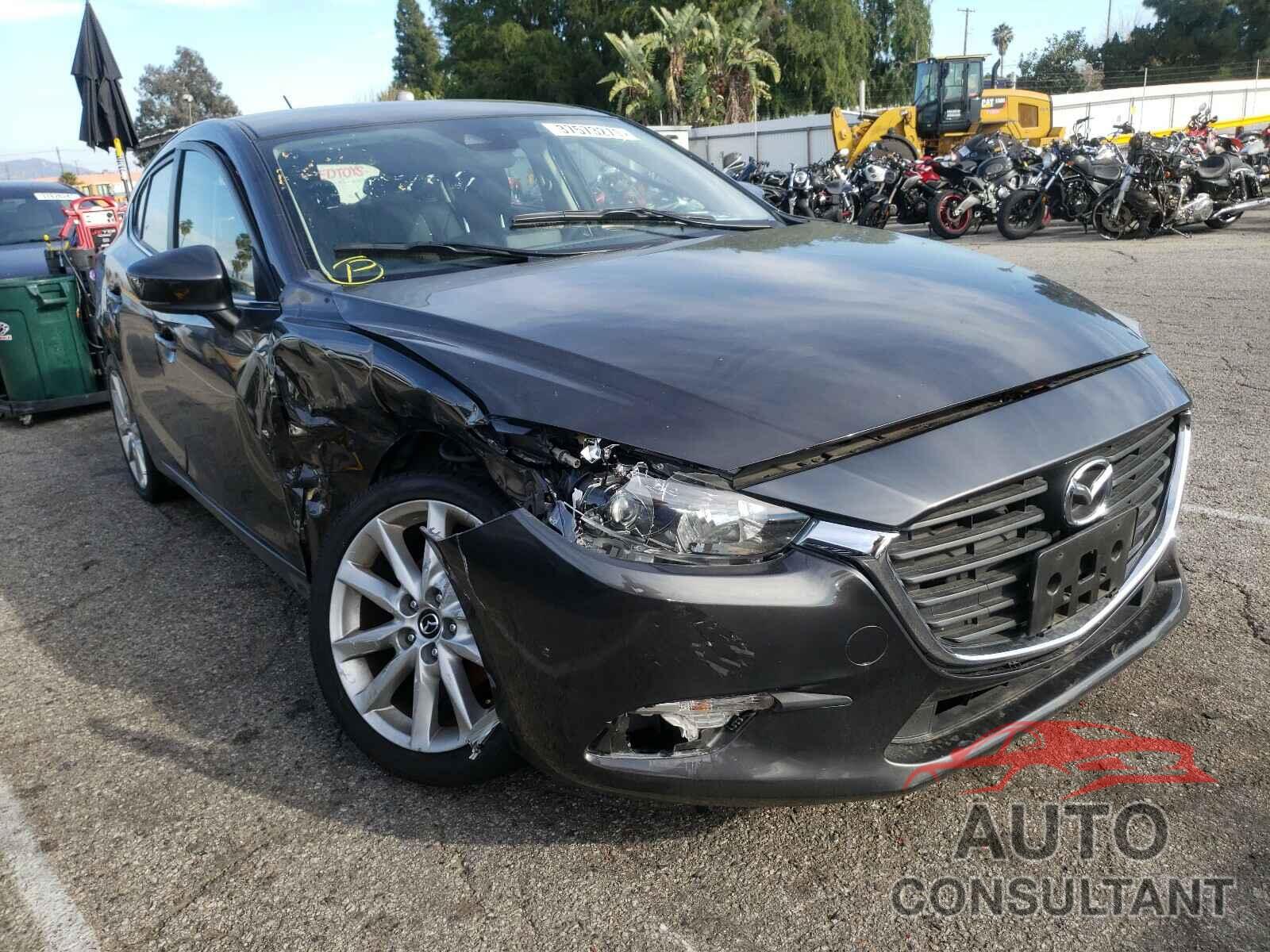 MAZDA 3 2017 - 3MZBN1L76HM150077