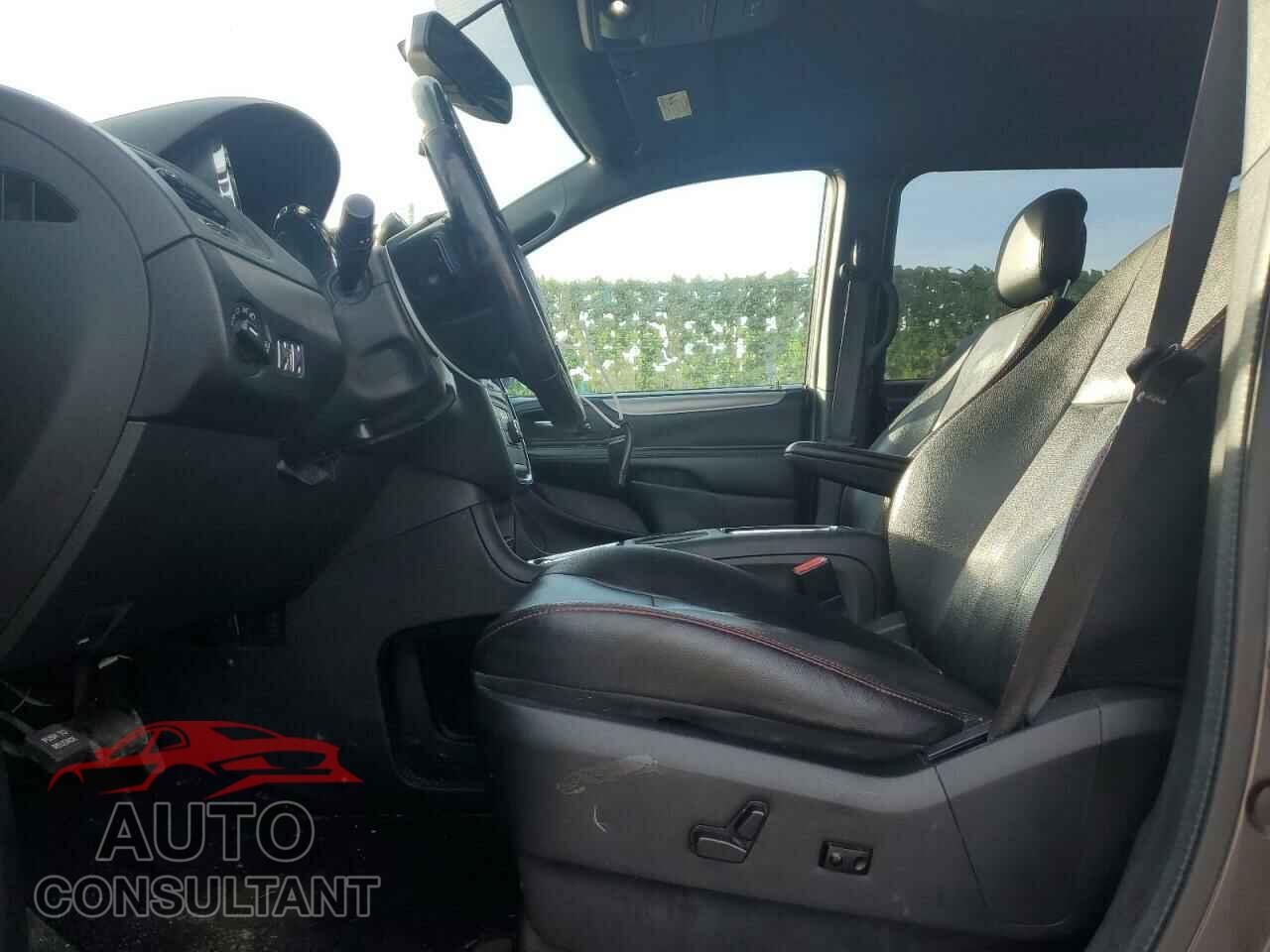 DODGE CARAVAN 2017 - 2C4RDGEG2HR789800