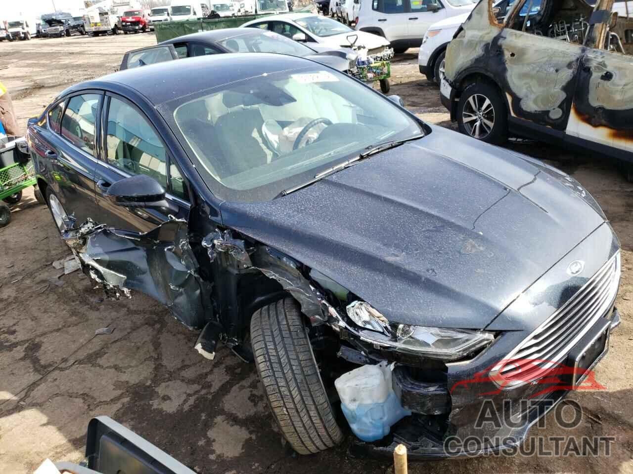 FORD FUSION 2020 - 3FA6P0LU8LR220484