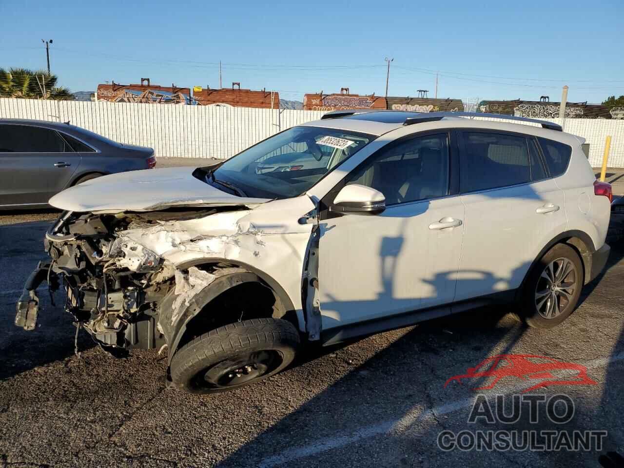 TOYOTA RAV4 2015 - 2T3YFREV0FW183320