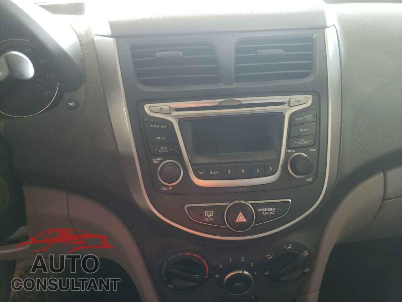 HYUNDAI ACCENT 2016 - KMHCT4AE9GU062999