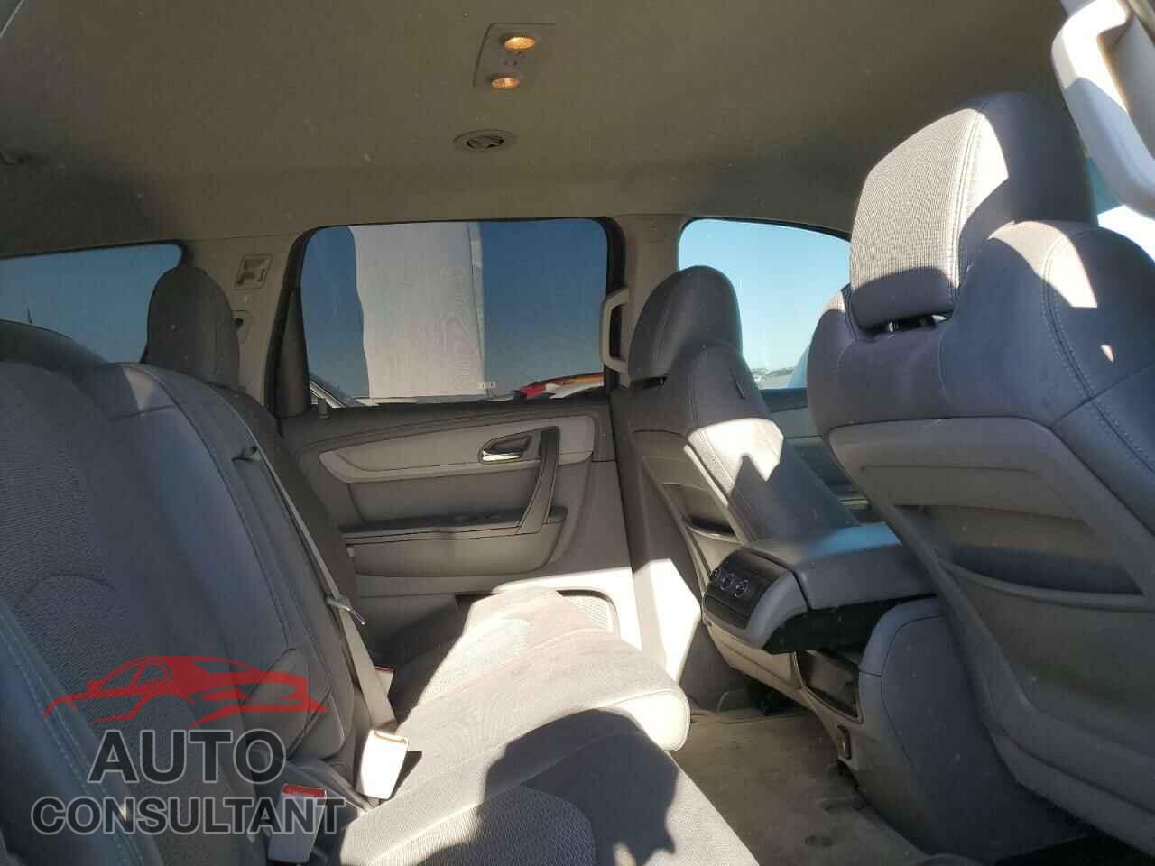 CHEVROLET TRAVERSE 2017 - 1GNKVFKD2HJ164943