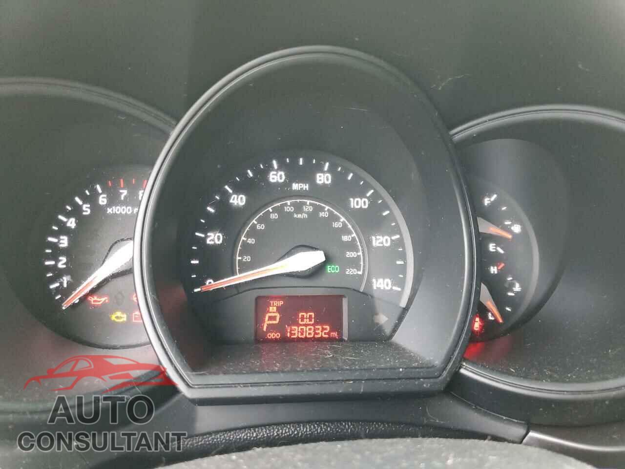 KIA RIO 2015 - KNADM4A37F6501086