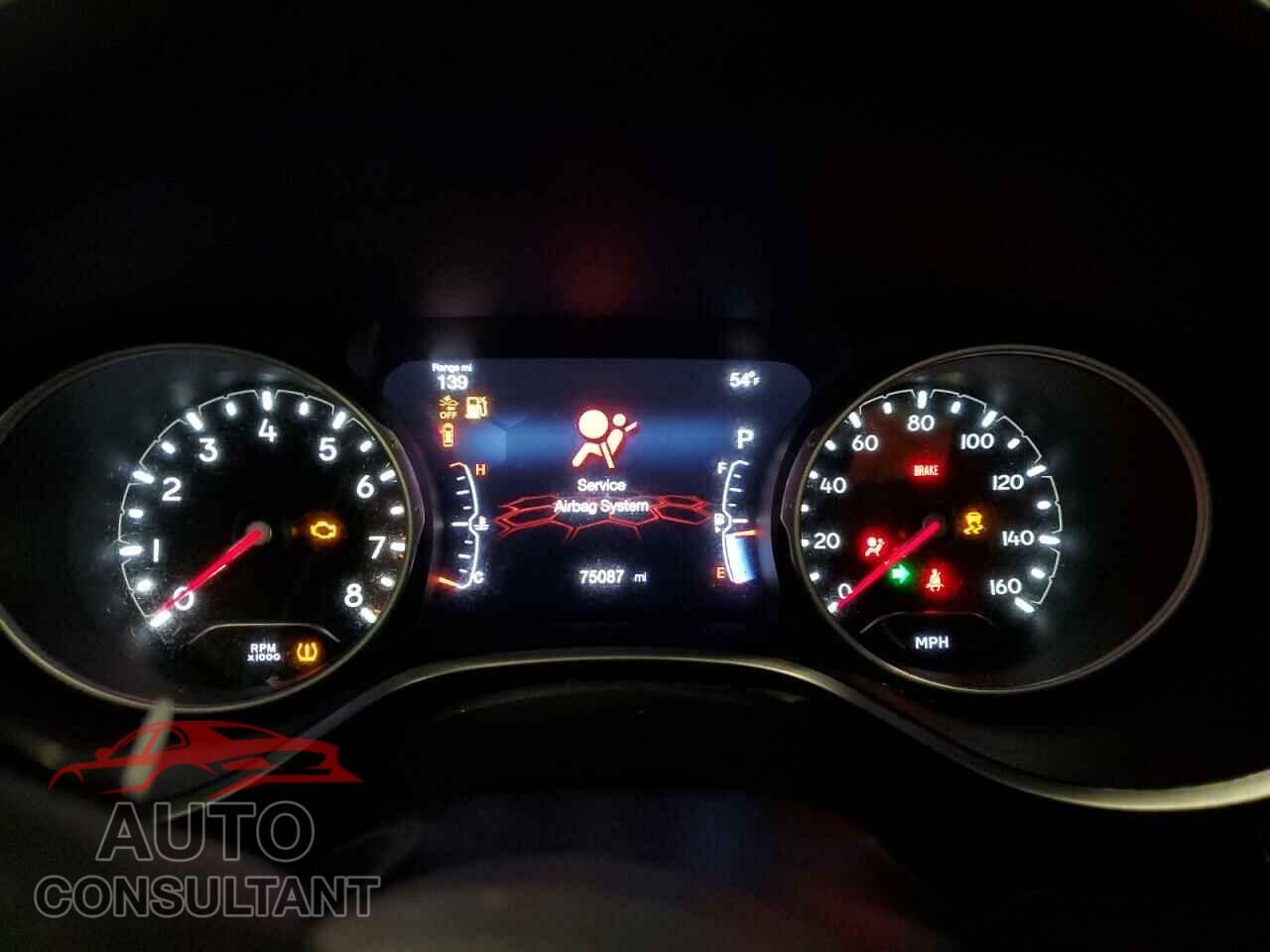 JEEP COMPASS 2021 - 3C4NJCCB8MT573321