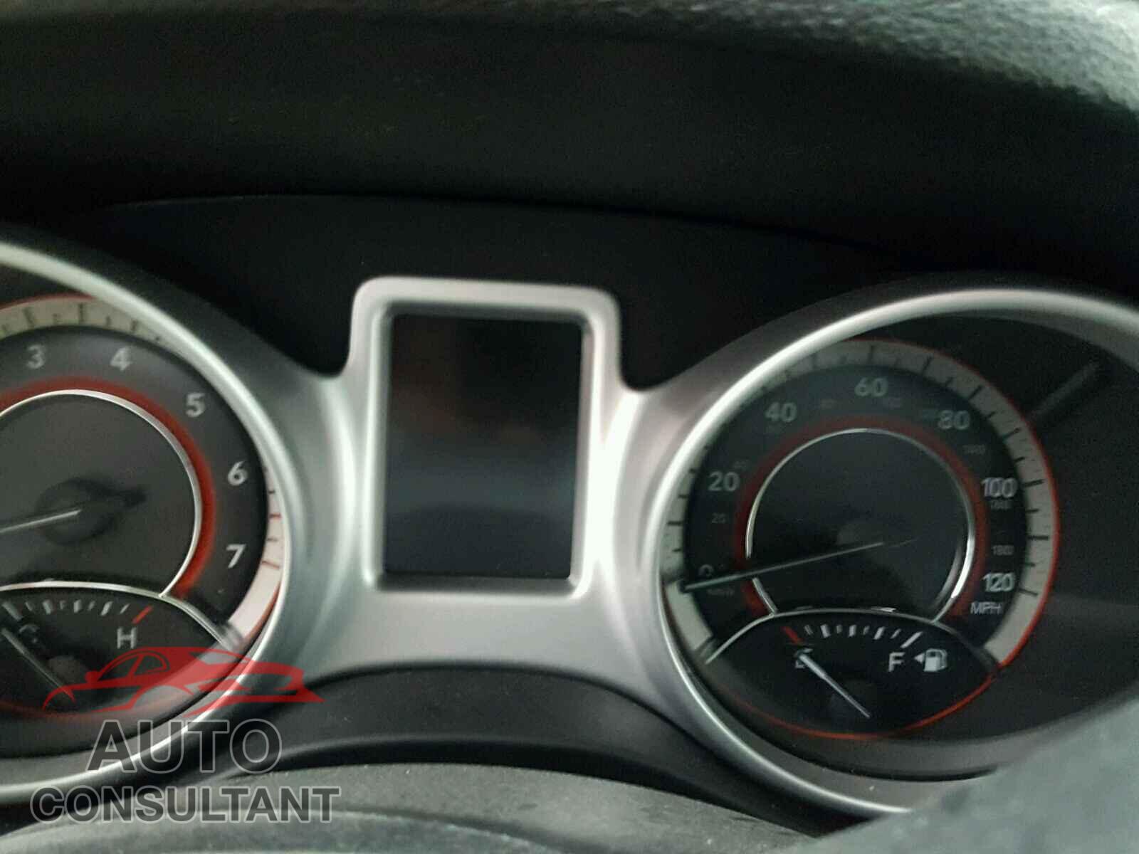 DODGE JOURNEY SE 2018 - 3C4PDCAB2JT243009