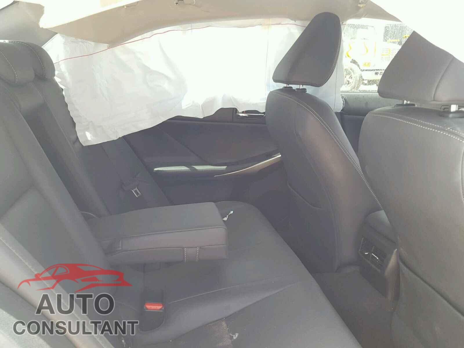 LEXUS IS 250 2015 - JTHCF1D26F5019854