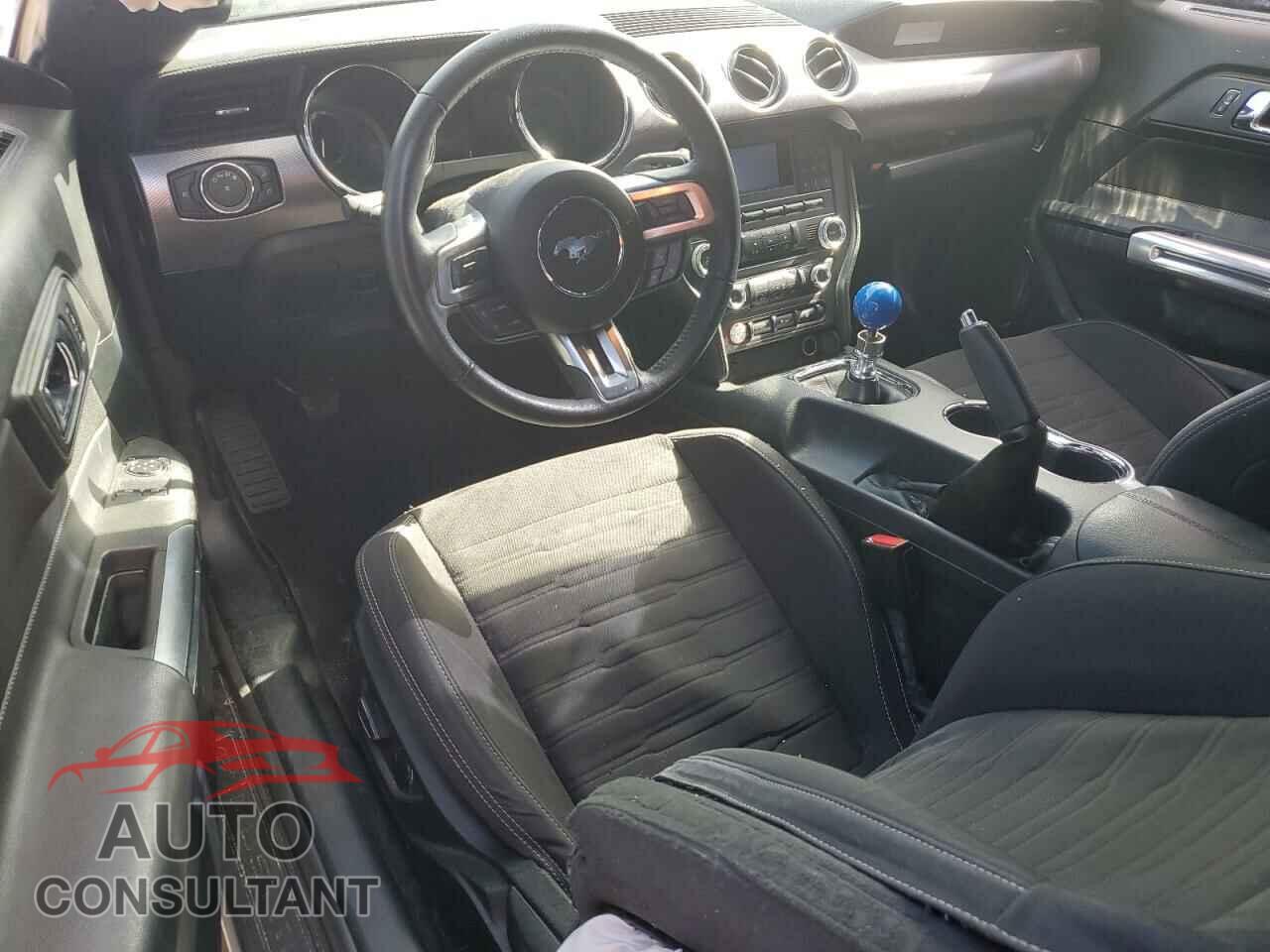 FORD MUSTANG 2017 - 1FA6P8CF7H5311921