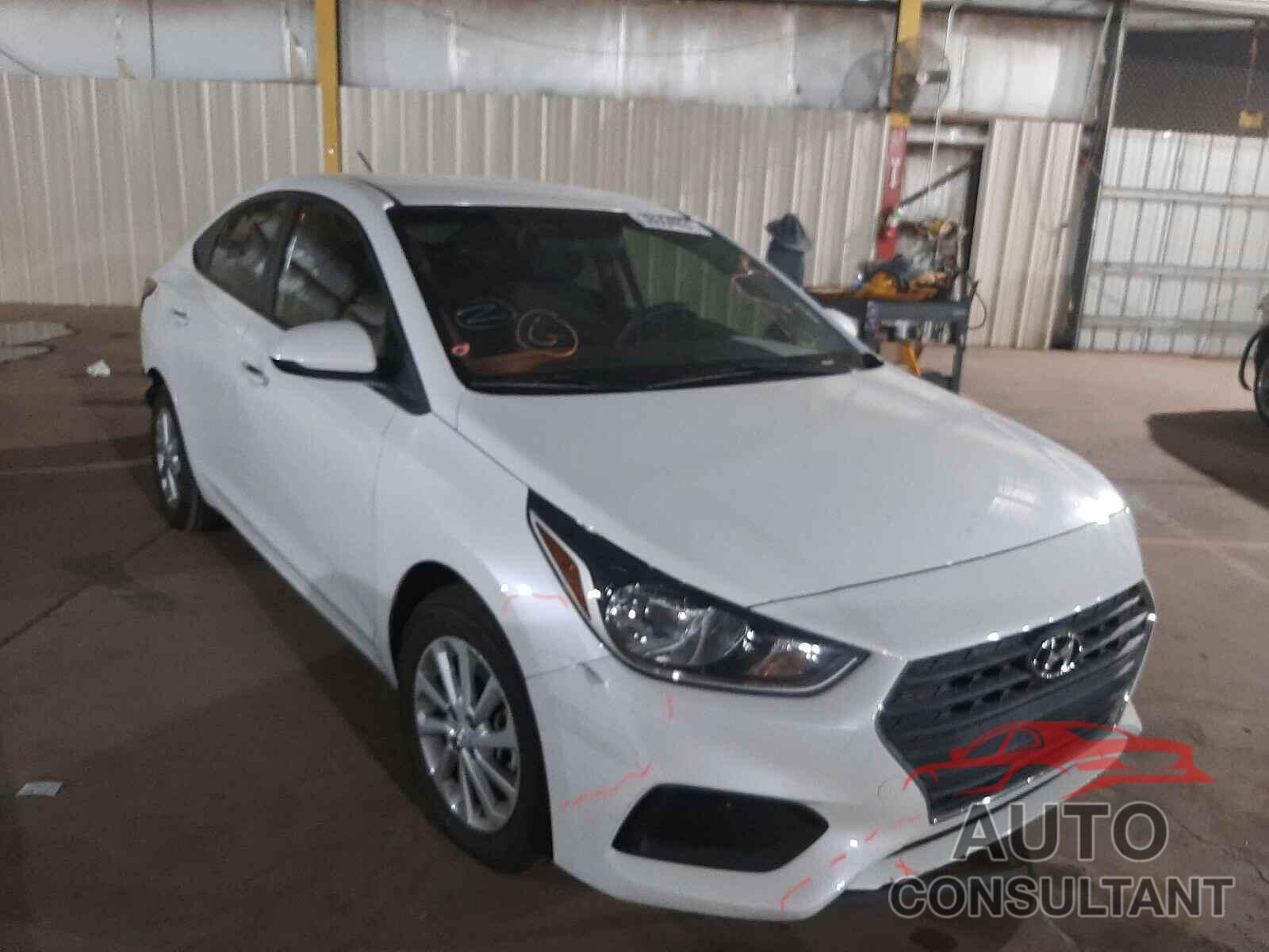 HYUNDAI ACCENT 2018 - 3KPC24A3XJE022295