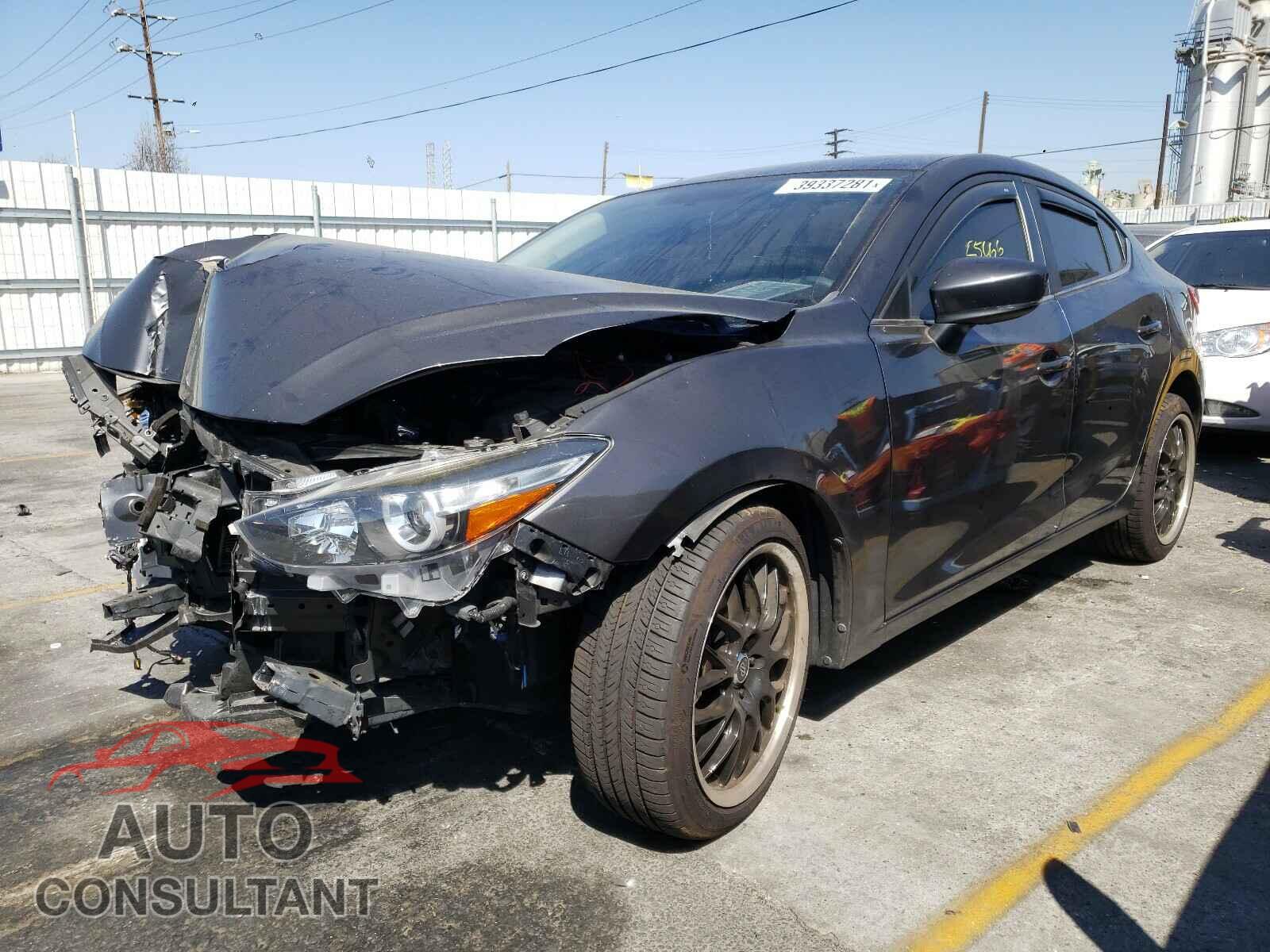 MAZDA 3 2017 - 3MZBN1U73HM153081