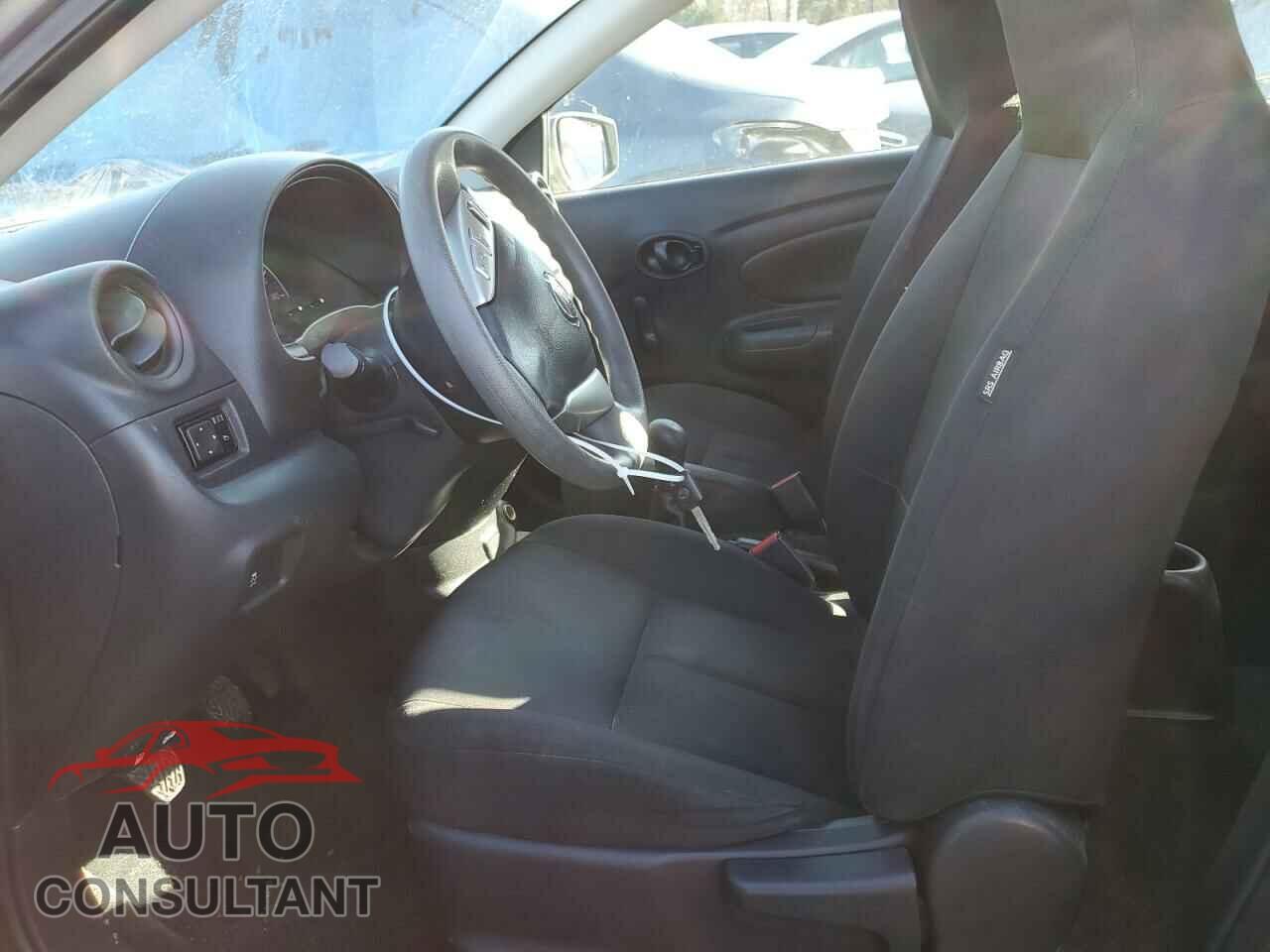 NISSAN VERSA 2017 - 3N1CN7AP3HL894063