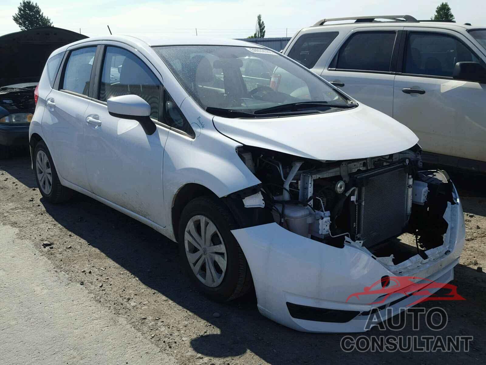 NISSAN VERSA 2018 - 3N1CE2CP4JL361449