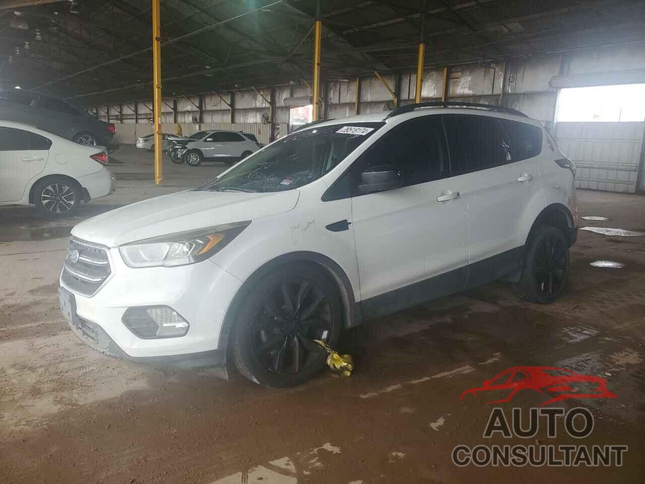 FORD ESCAPE 2017 - 1FMCU0G99HUF08585