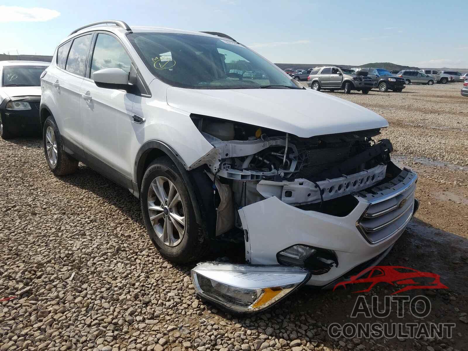 FORD ESCAPE 2018 - 1FMCU9GD1JUB43401