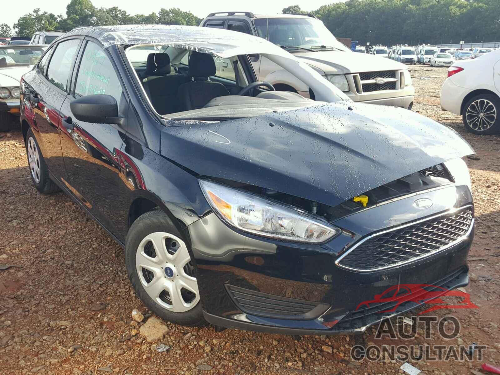FORD FOCUS 2018 - 1FADP3E23JL284335
