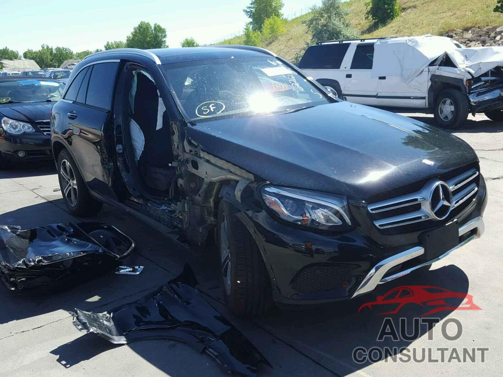 MERCEDES-BENZ GLC 300 4MATIC 2017 - WDC0G4KBXHF139833