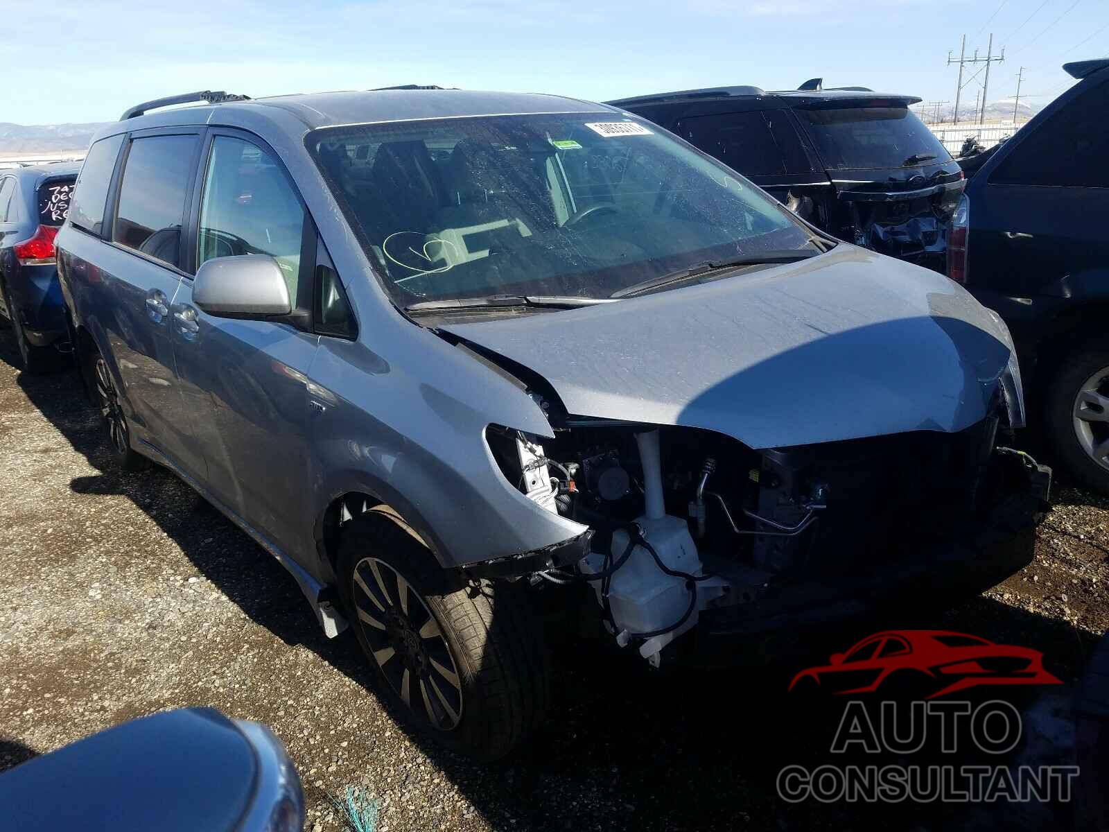 TOYOTA SIENNA 2019 - 5TDJZ3DC4KS227725