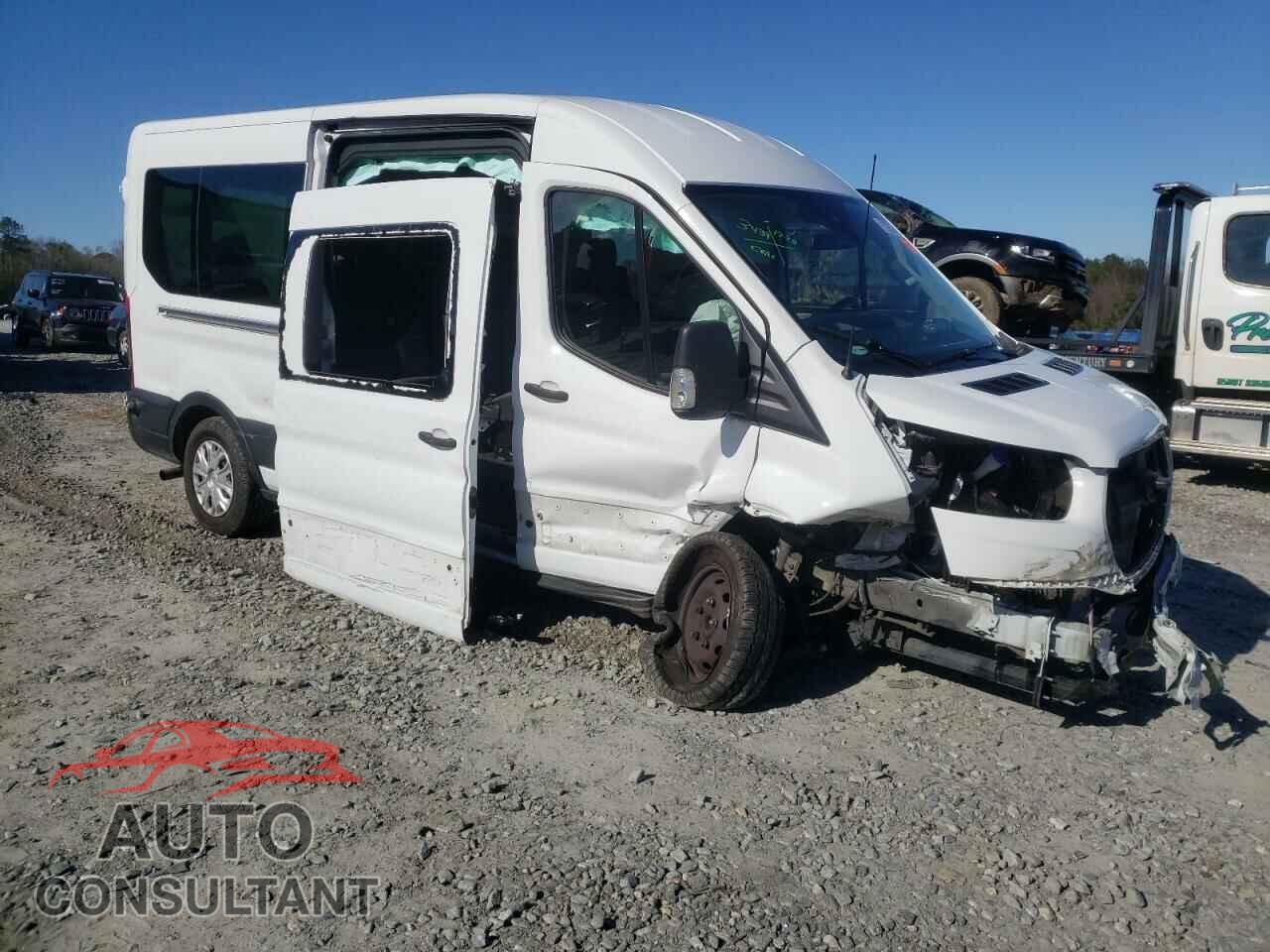 FORD TRANSIT CO 2020 - 1FBAX2C83LKA24769