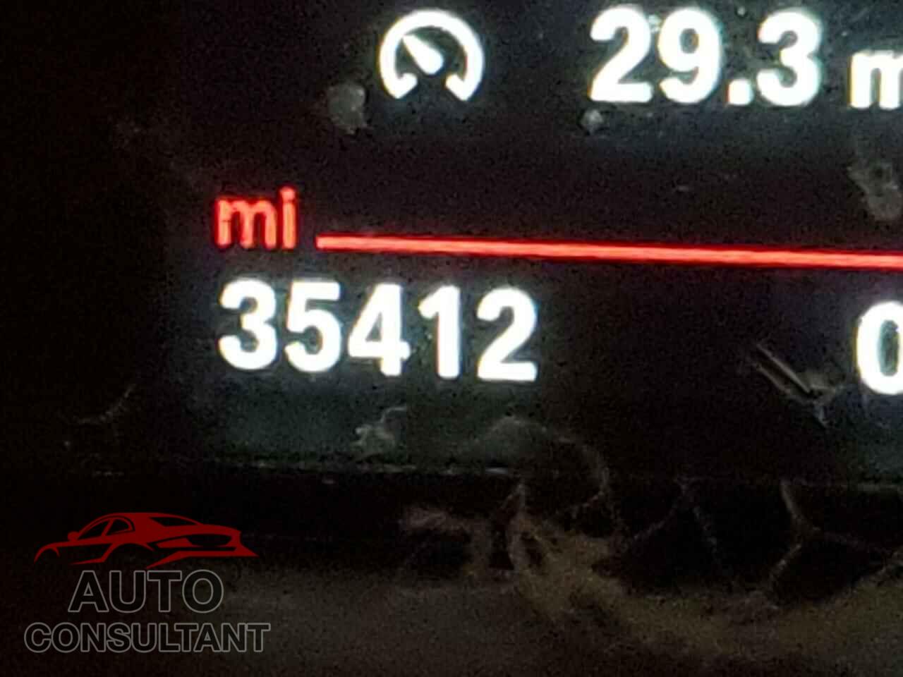 BMW 3 SERIES 2018 - WBA8A3C53JA505452