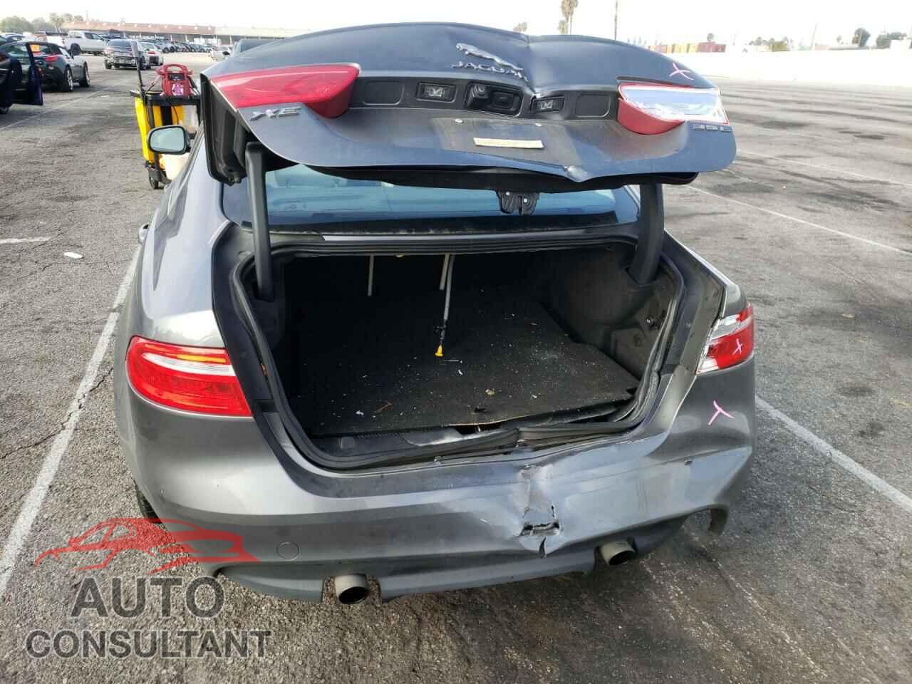 JAGUAR XE 2017 - SAJAD4BV4HA976492