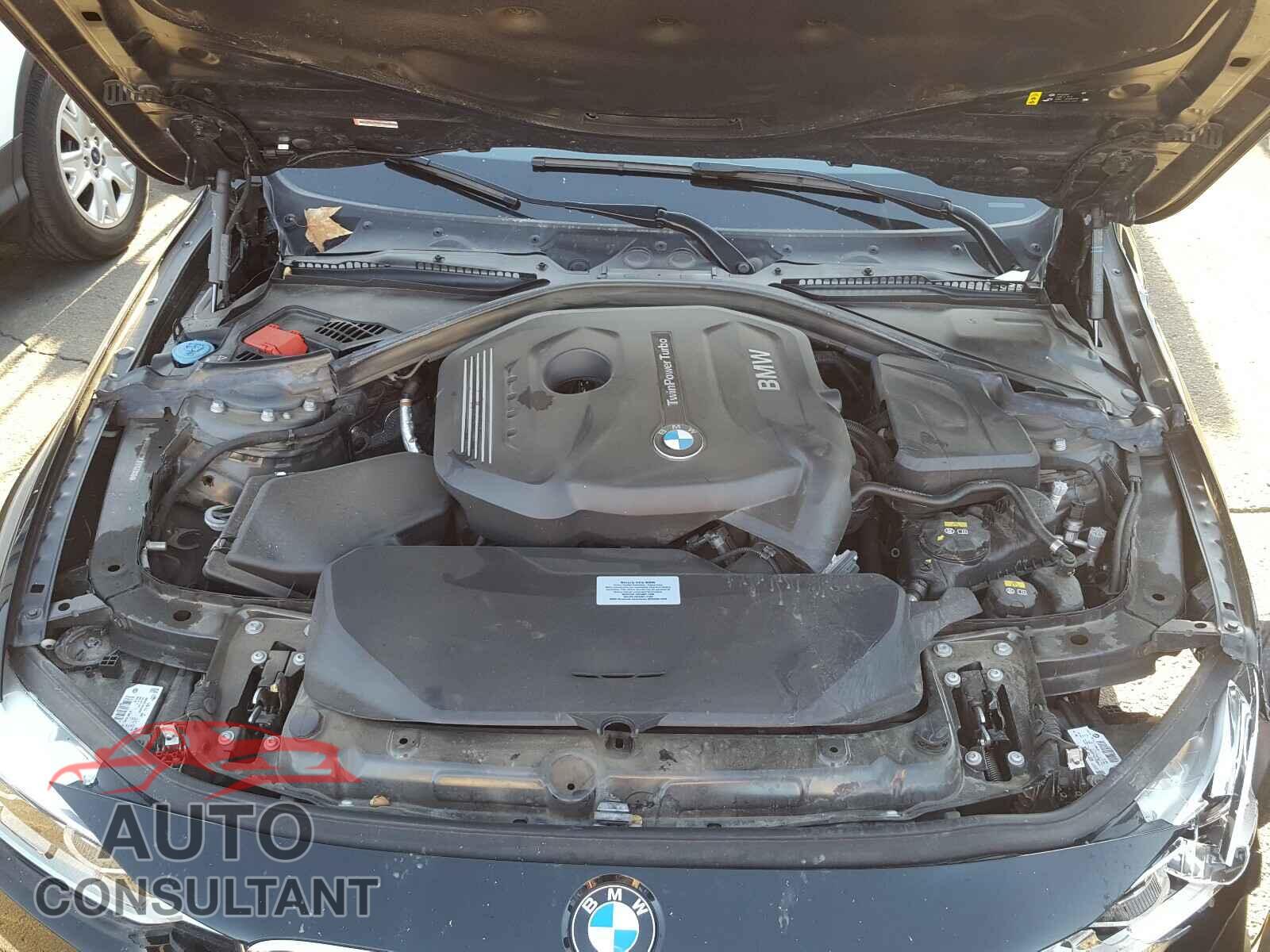 BMW 3 SERIES 2018 - WBA8B9C5XJEE82389