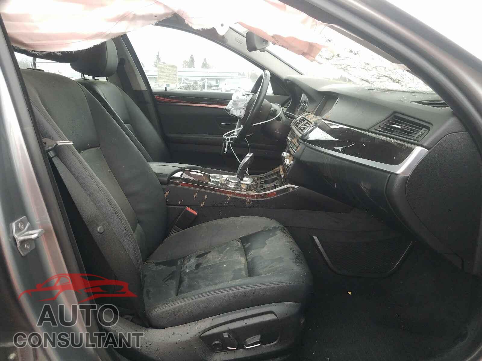 BMW 5 SERIES 2015 - 2HGFC2F81KH595600