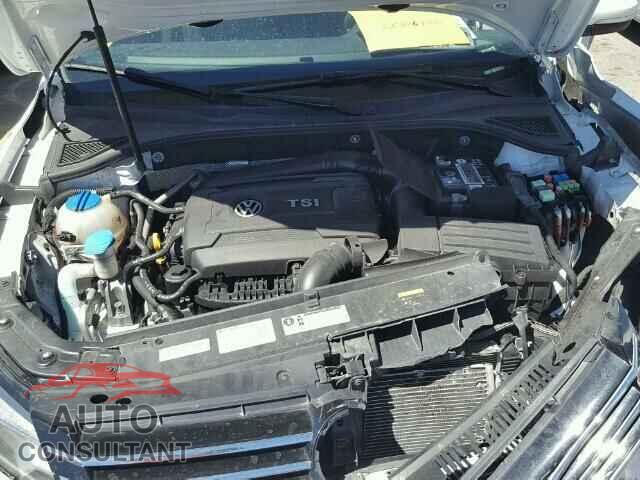 VOLKSWAGEN PASSAT 2015 - 1VWAT7A37FC076462