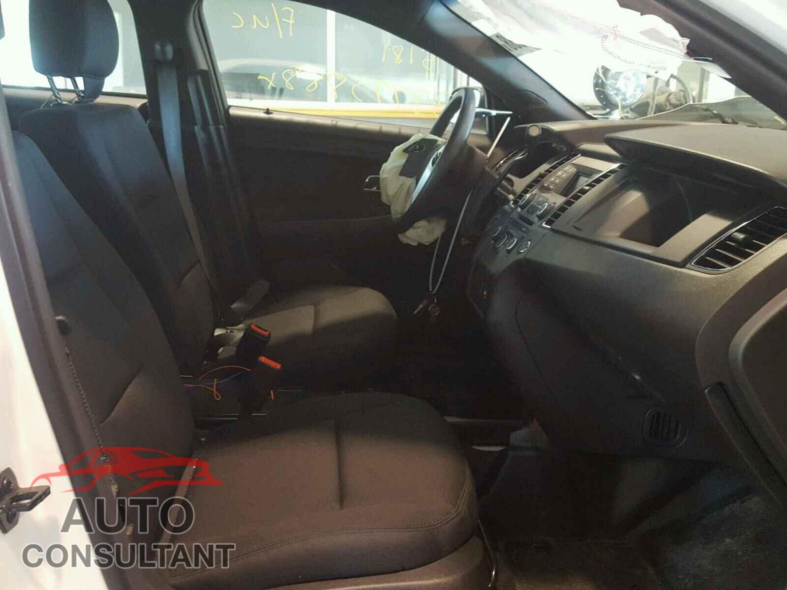 FORD TAURUS 2017 - 1FAHP2MK7HG119100