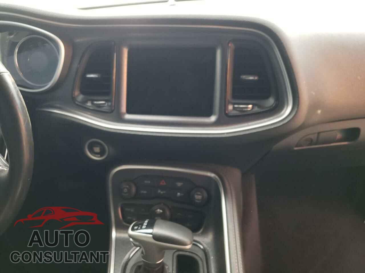 DODGE CHALLENGER 2018 - 2C3CDZAG8JH258446
