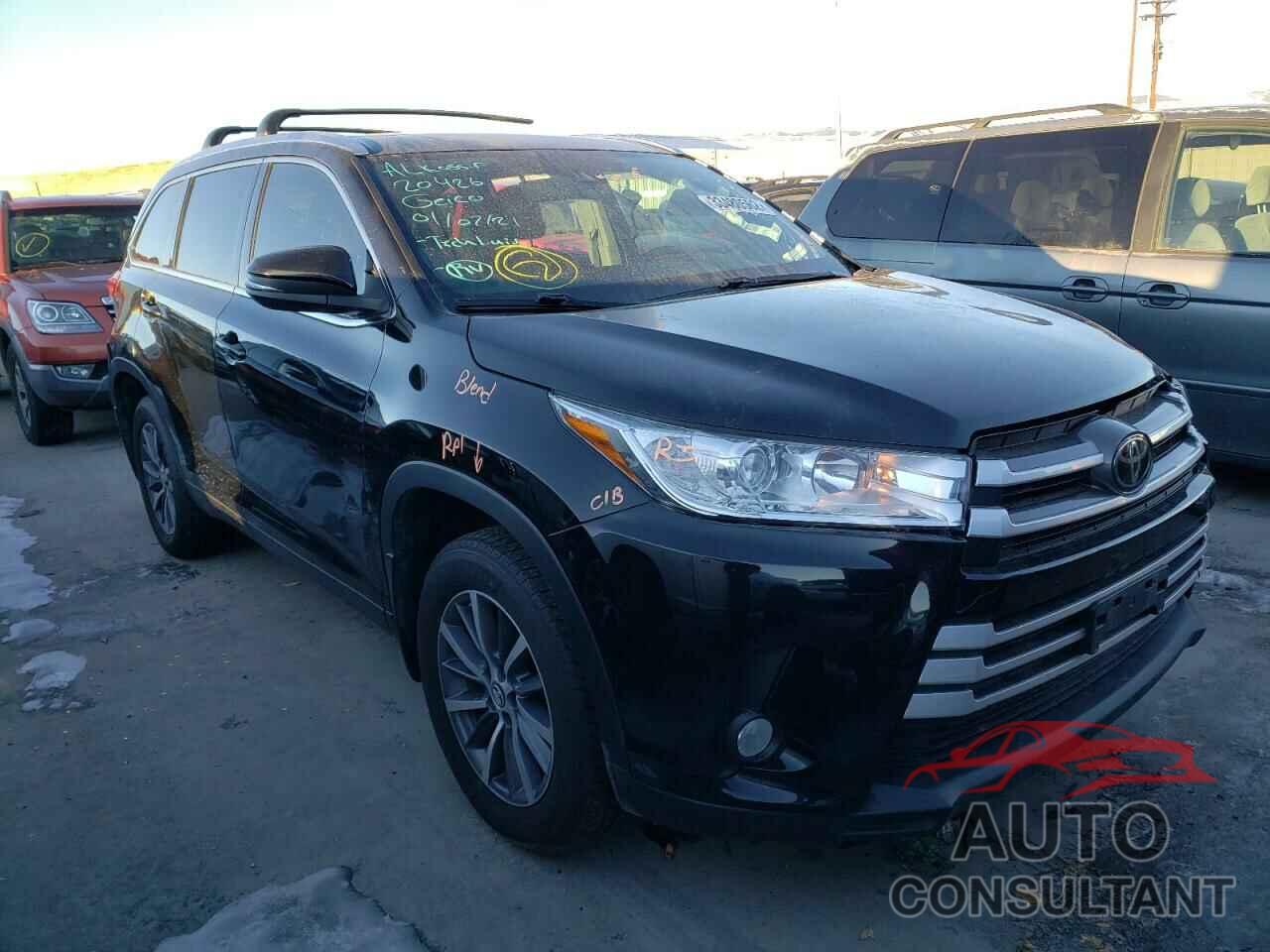 TOYOTA HIGHLANDER 2019 - 5TDJZRFH4KS587282