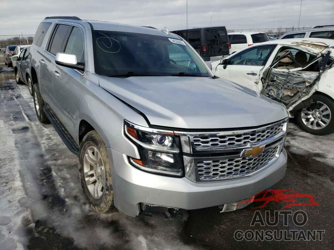 CHEVROLET SUBURBAN 2017 - 1GNSKHKC5HR195245