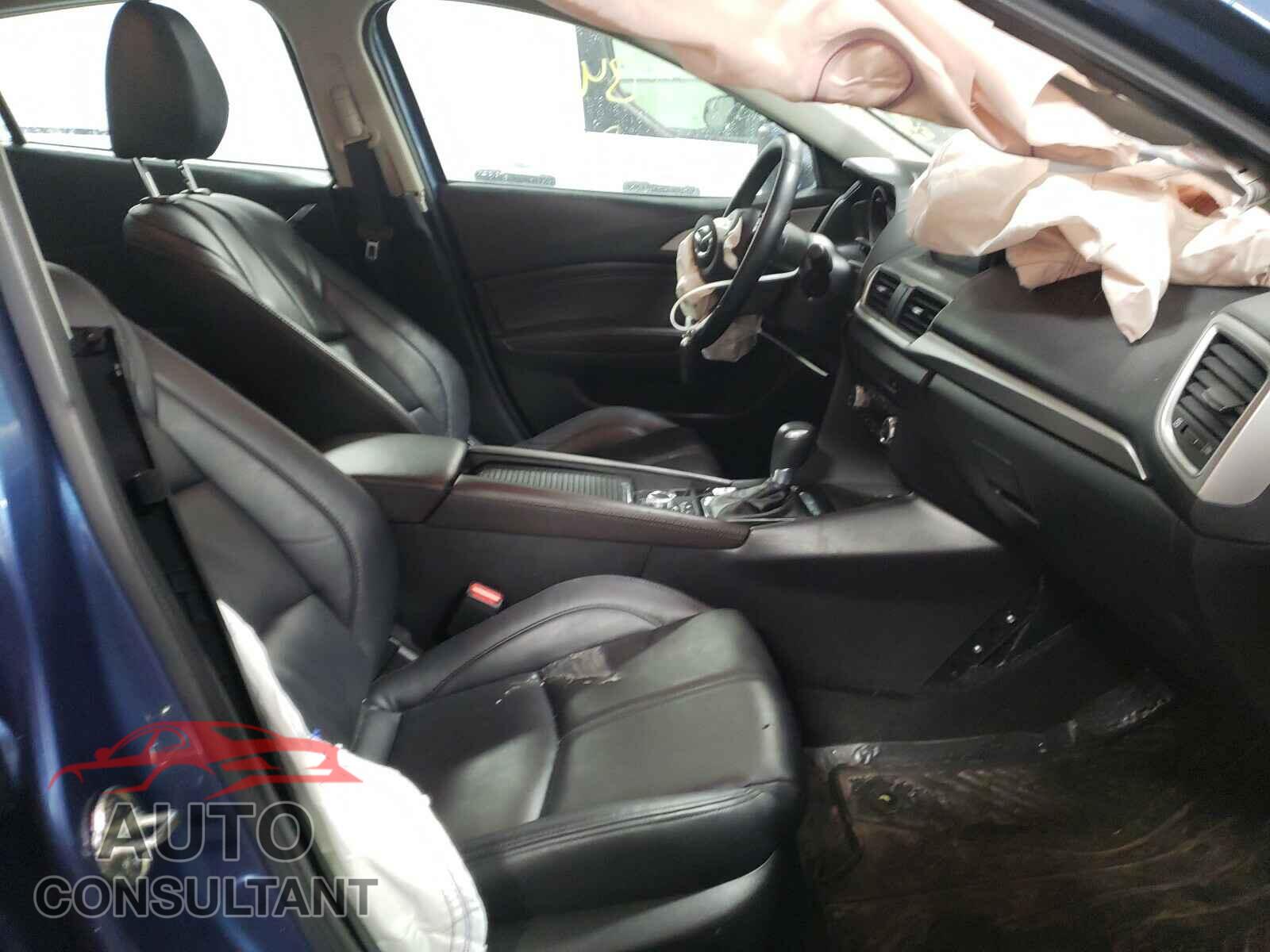 MAZDA 3 2017 - 3MZBN1V76HM149251