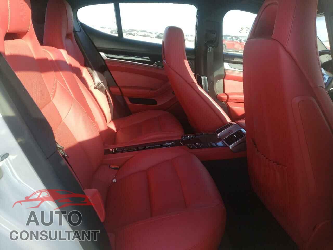 PORSCHE PANAMERA 2016 - WP0AA2A77GL005147