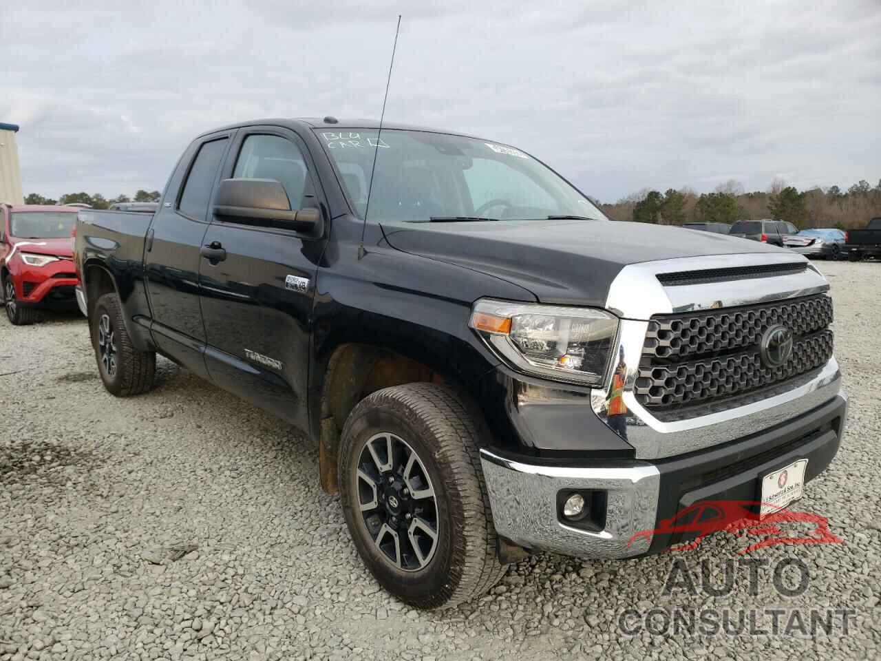 TOYOTA TUNDRA 2018 - 5TFUW5F13JX772112