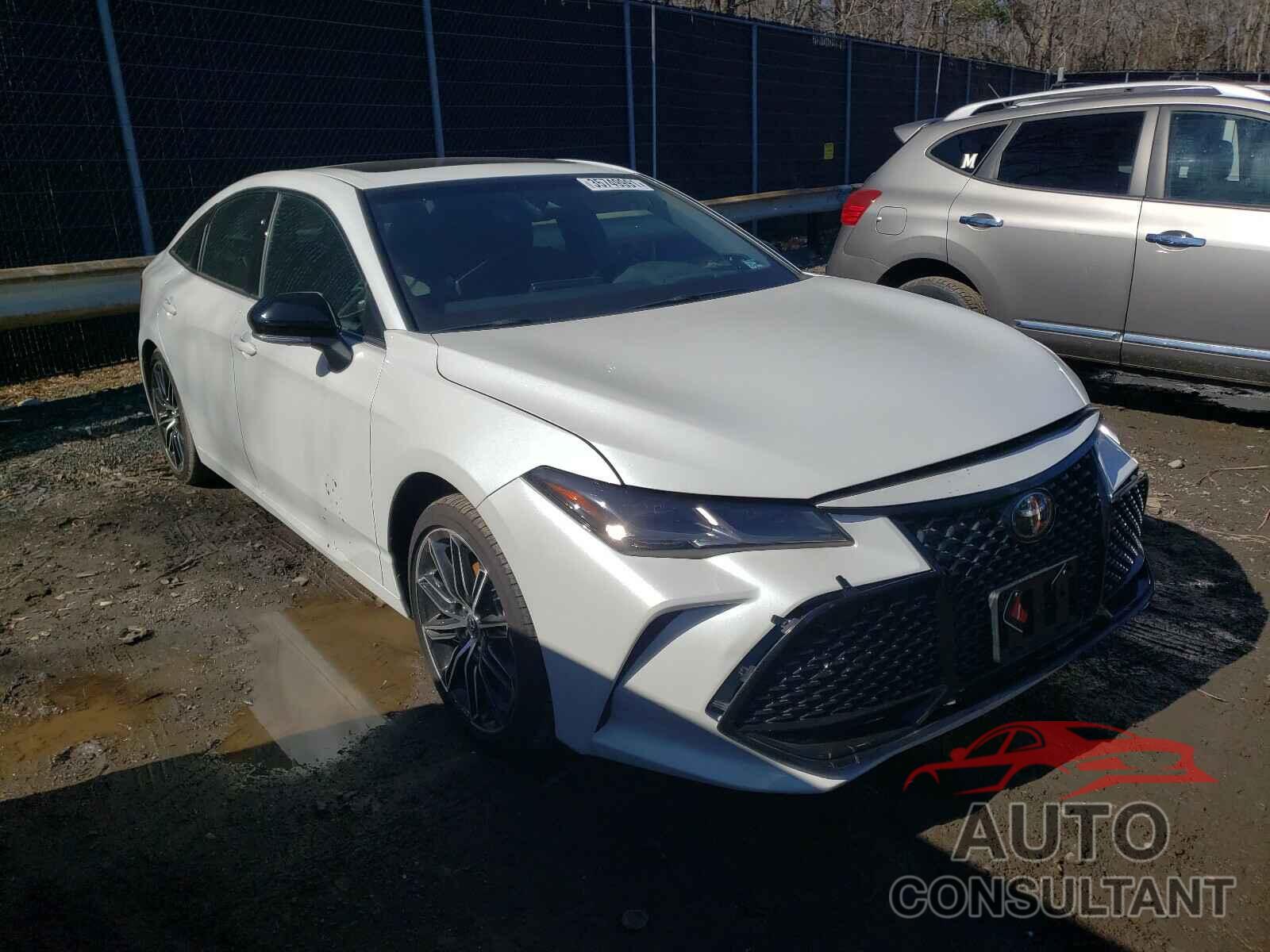 TOYOTA AVALON 2020 - 4T1HZ1FB5LU040994