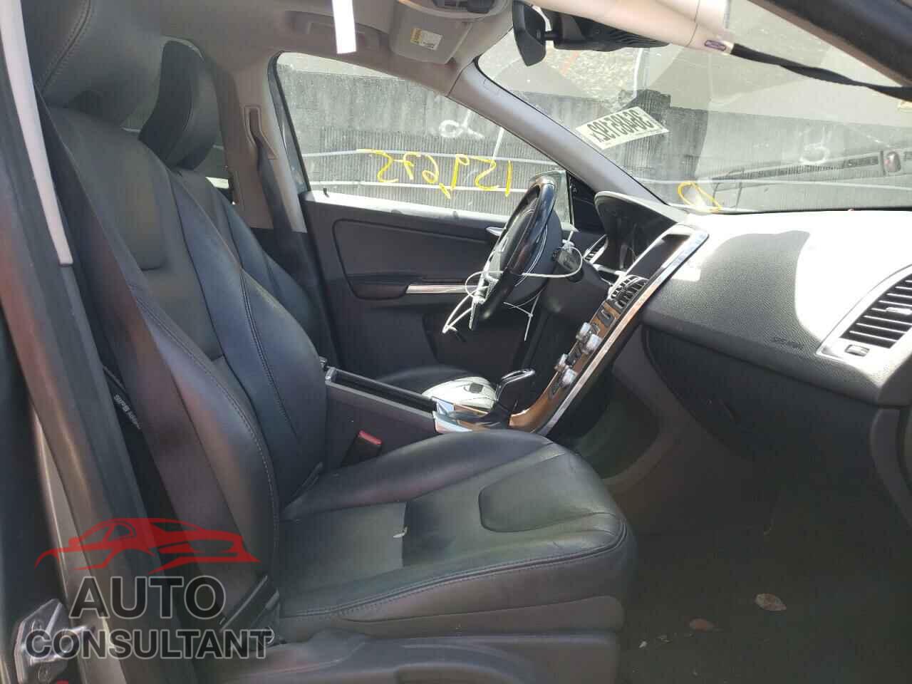 VOLVO XC60 2017 - YV440MDU9H2013025
