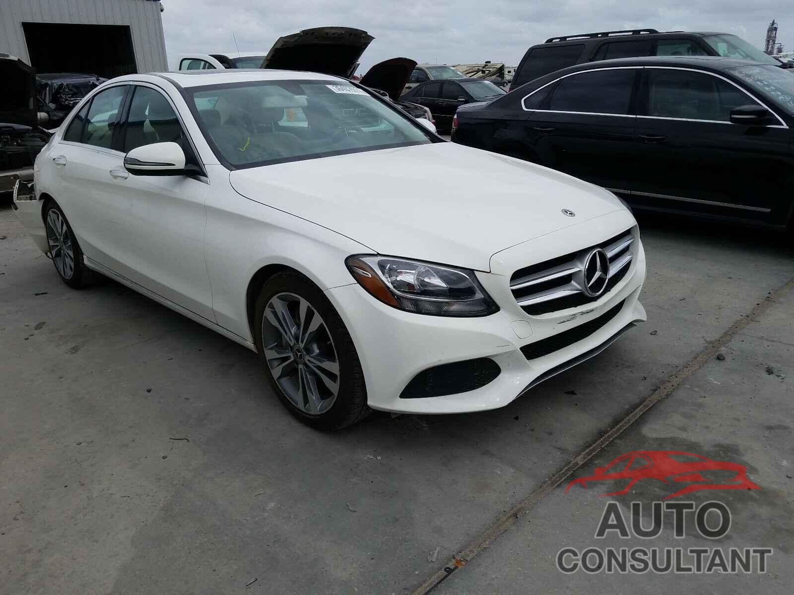 MERCEDES-BENZ C CLASS 2018 - 55SWF4JB1JU266595