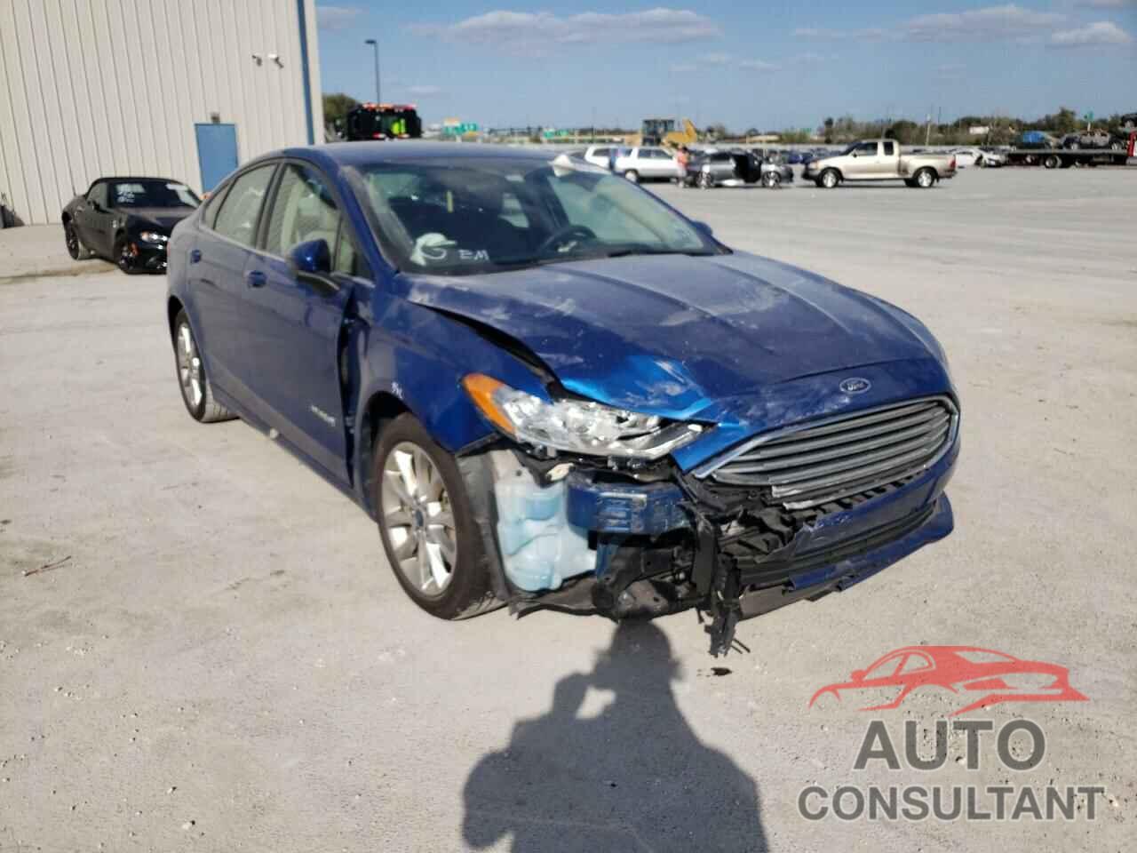 FORD FUSION 2017 - 3FA6P0LU1HR262387