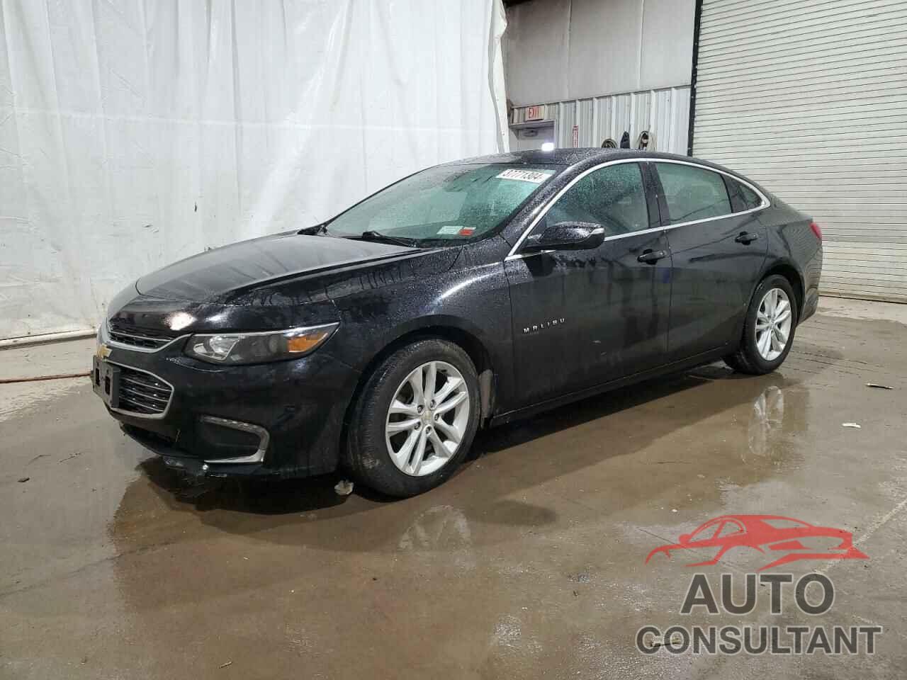 CHEVROLET MALIBU 2017 - 1G1ZE5ST4HF258603