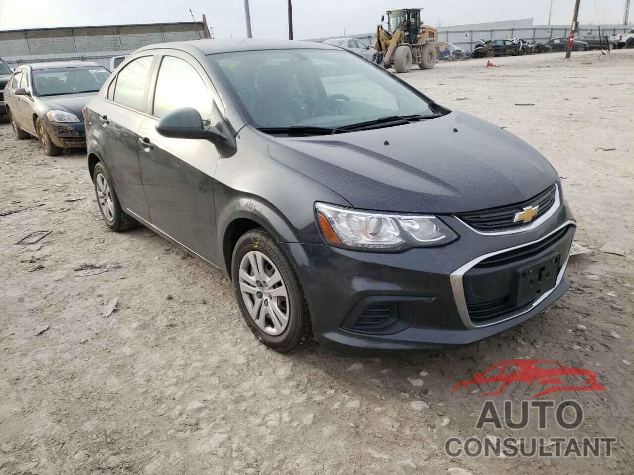 CHEVROLET SONIC 2017 - 1G1JB5SH2H4178004