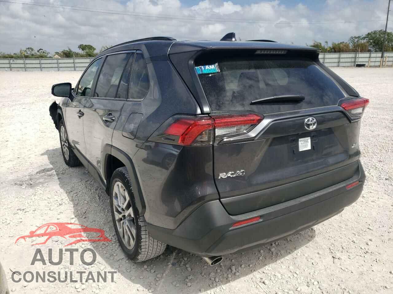 TOYOTA RAV4 2021 - JTMC1RFV2MD522855