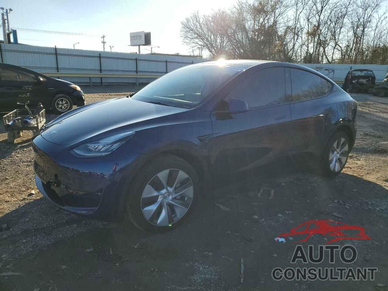 TESLA MODEL Y 2023 - 7SAYGDEE4PA096396