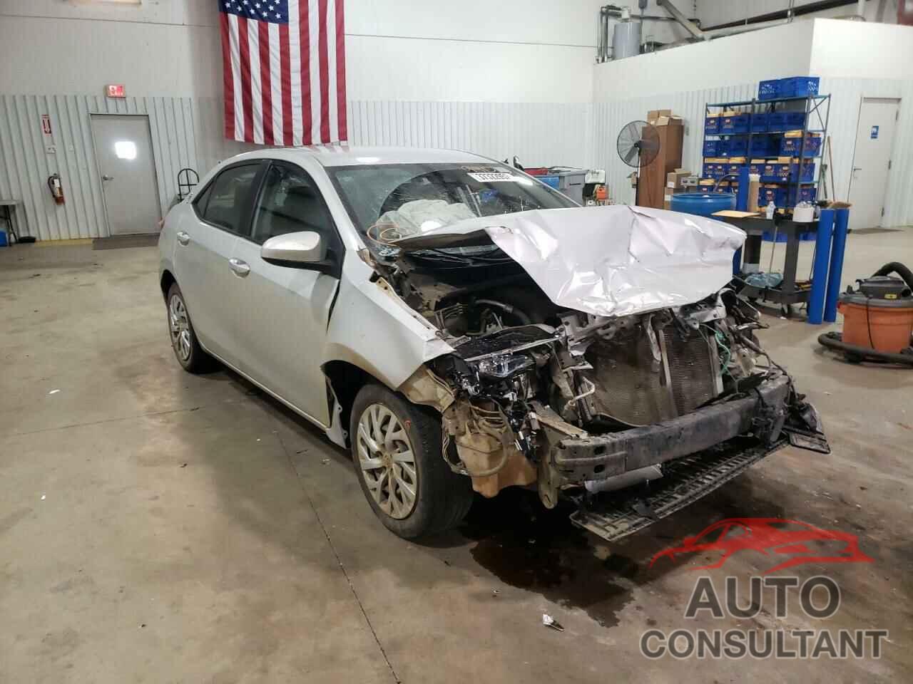 TOYOTA COROLLA 2019 - 5YFBURHE1KP941323