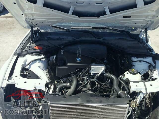 BMW 3 SERIES 2015 - WBA3C1C55FK120601