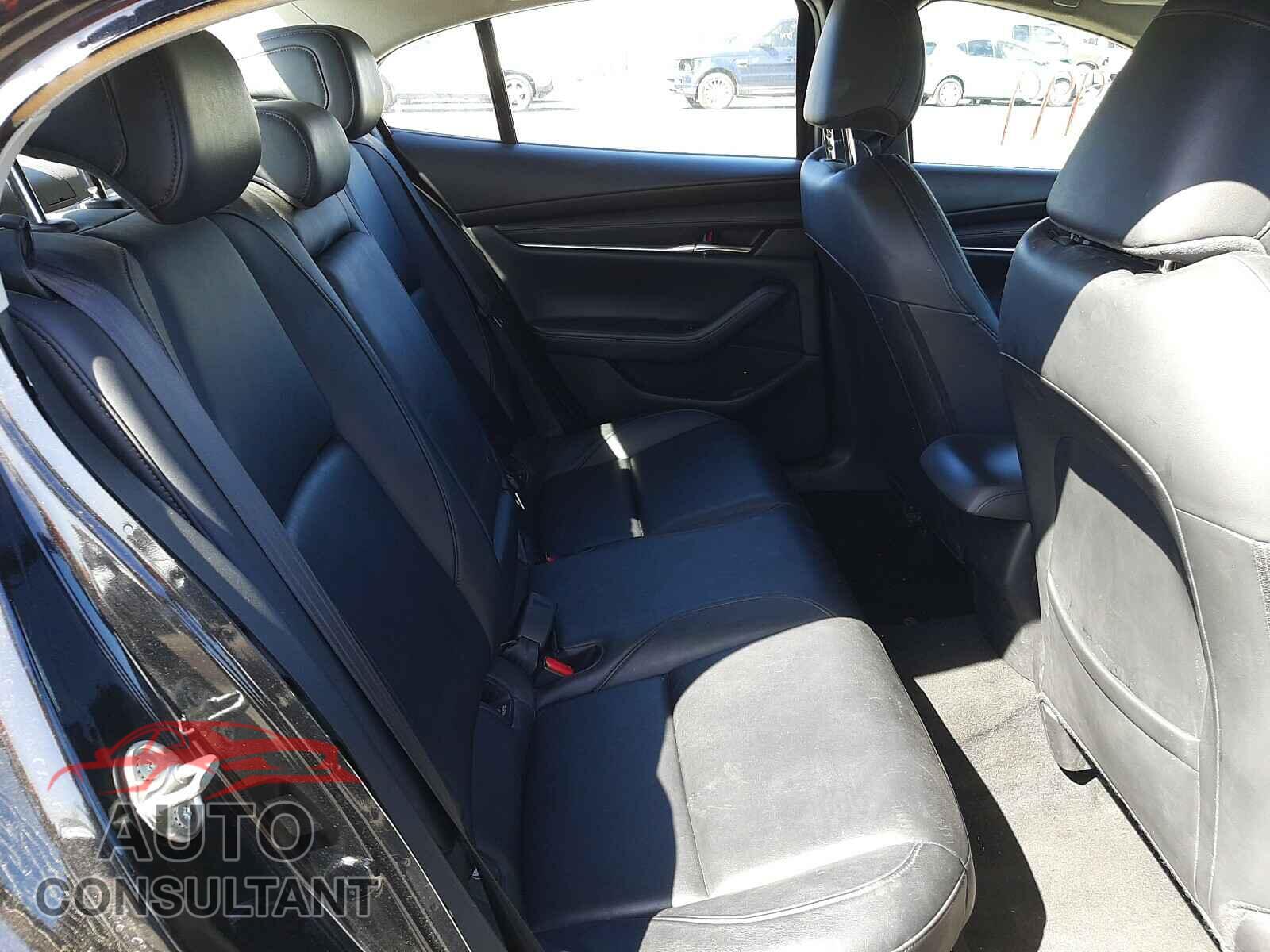 MAZDA 3 2019 - JM1BPACL0K1108471