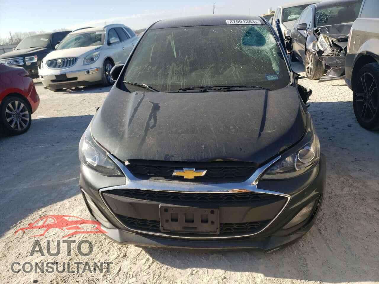 CHEVROLET SPARK 2019 - KL8CB6SA8KC752829
