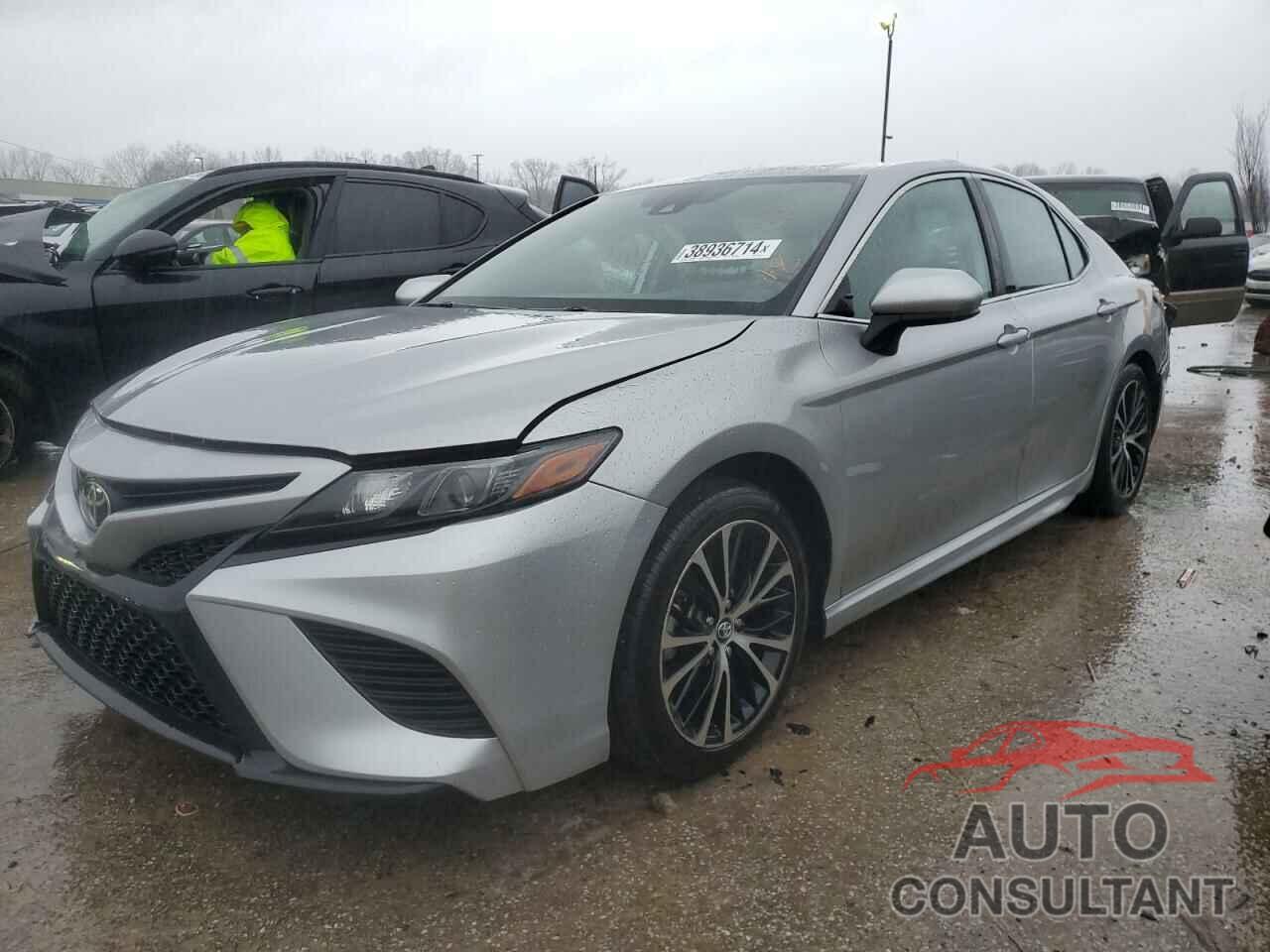 TOYOTA CAMRY 2020 - 4T1G11AK0LU328870